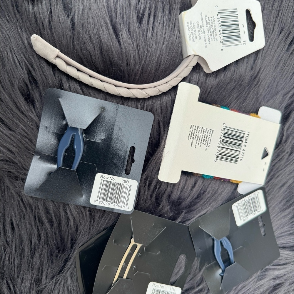 Revlon 90’s Vintage Hair Accessories Set - Picture 4 of 4
